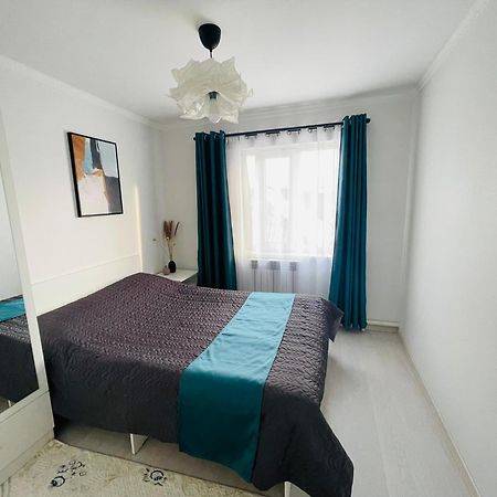 Guesthouse Greathome Karakol Dış mekan fotoğraf